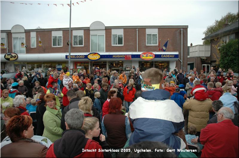 DSC_3215.JPG Intocht Sinterklaas 2005, Ugchelen